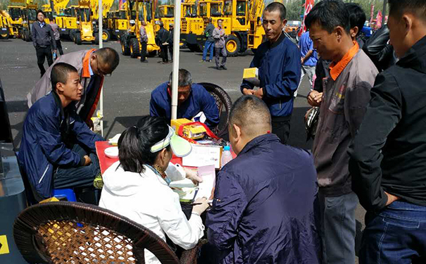 莱工.jpg 莱工.jpg